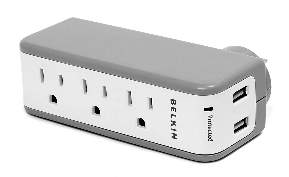 Belkin Surge Protector 12-Outlet Pivot Plug 8ft Cord